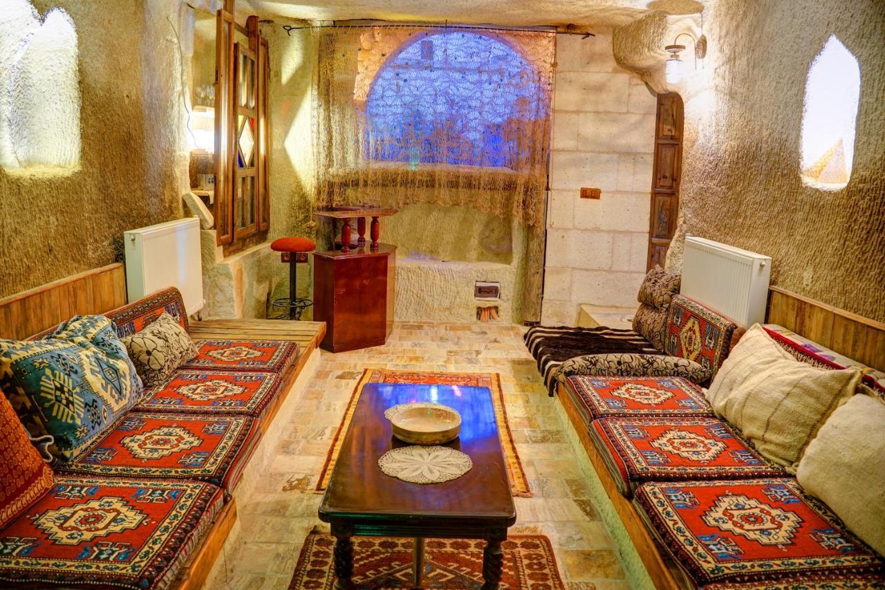 Gibos Cave Hotel Ürgüp Exteriör bild