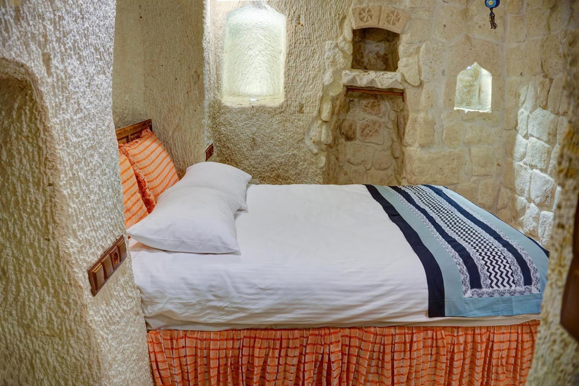 Gibos Cave Hotel Ürgüp Exteriör bild